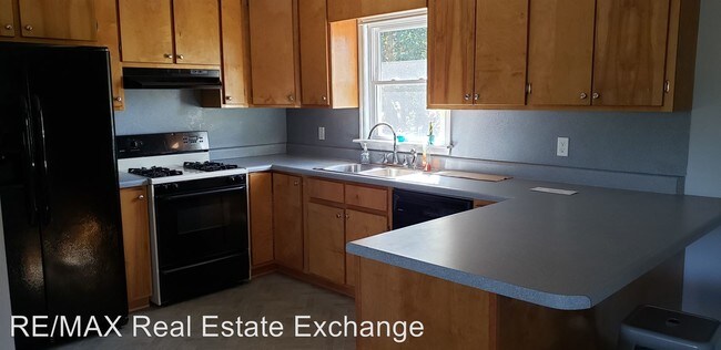 Building Photo - 2 br, 2 bath House - 946 Warwick Mill Road