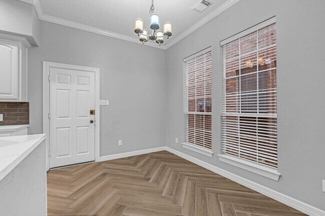 Building Photo - 13527 Brookbluff Ln