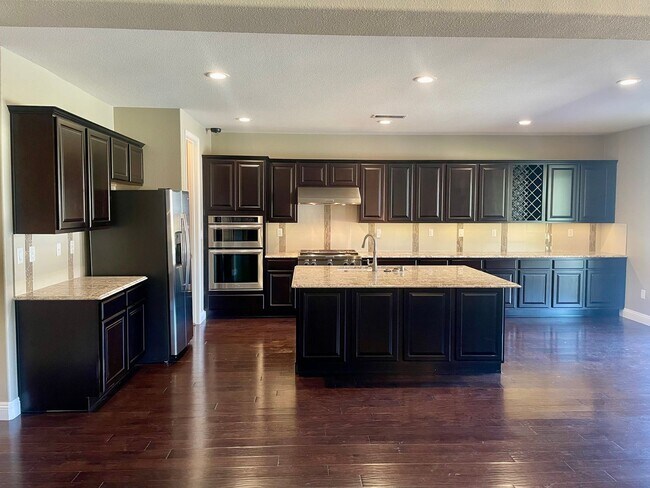 Building Photo - Stunning Single-Level Toll Bros. Home in Gated Damonte Ranch Community
