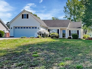 Building Photo - 1795 Pebble Run Ln