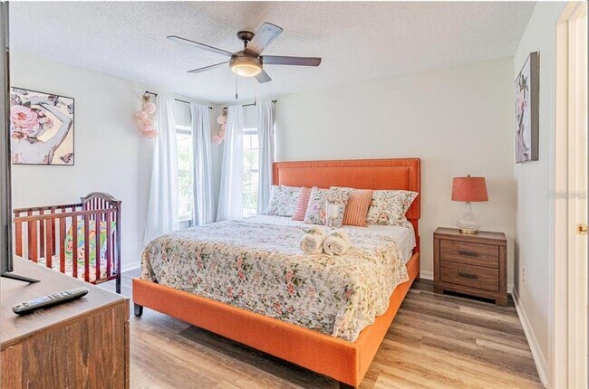 Building Photo - 8491 Oasis Key Cove