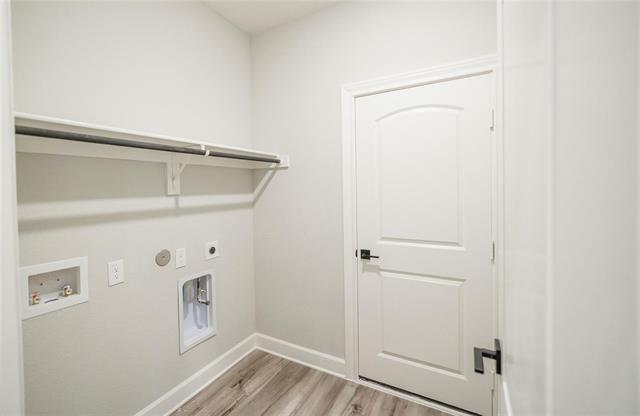 Building Photo - 613 Harbor Oaks Dr