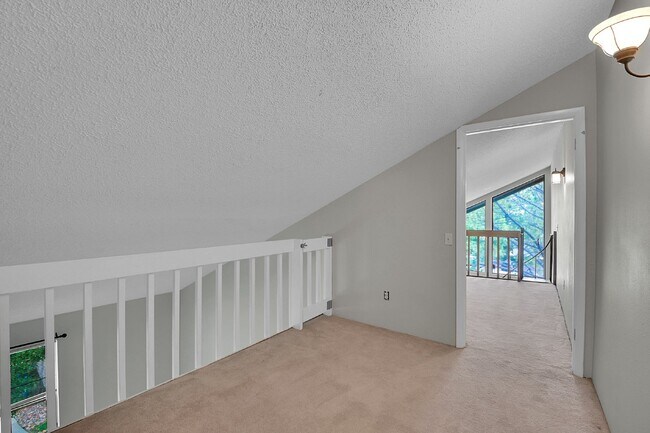 Building Photo - $1,900.00 - 2 Bedroom, 1 Bathroom, Condo i...