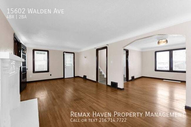 Building Photo - 15602 Walden Ave