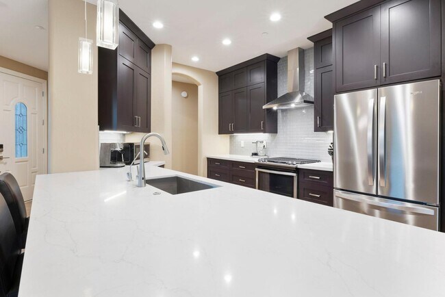 Building Photo - 11489 E Raintree Dr