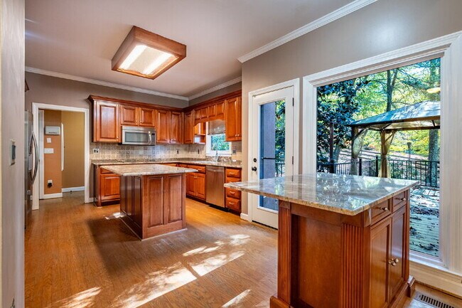 Building Photo - 3 Buckingham Ct