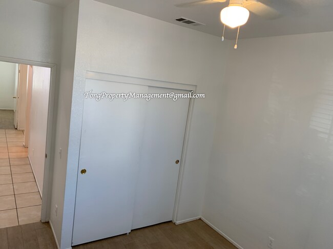 Building Photo - 13237 Kootenay St