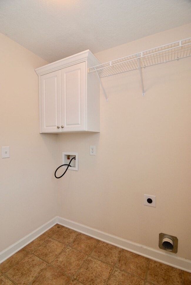 Building Photo - 659 Ventana Dr