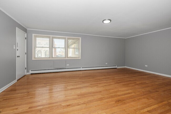 Interior Photo - 3939-41 W 63rd St. Chicago IL