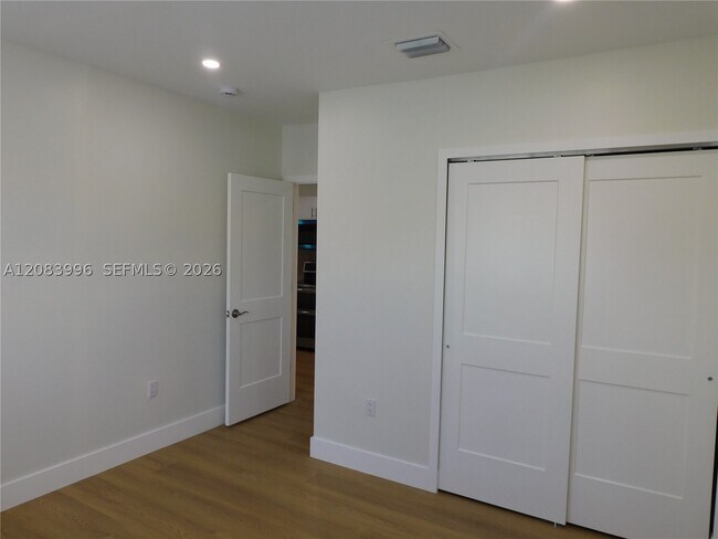 Building Photo - 2754 NW 26th St