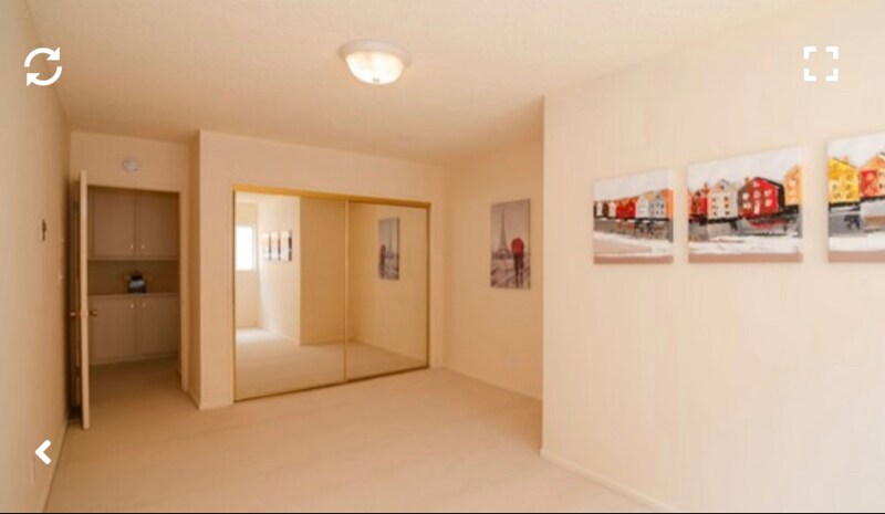 Building Photo - 8710 Delgany Ave