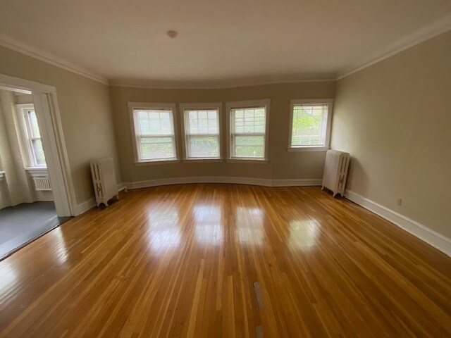 Building Photo - 2534 N Prospect Ave