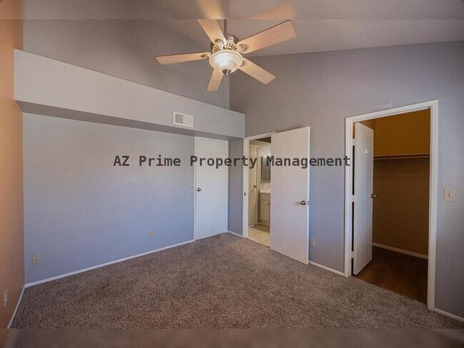 Building Photo - 2019 W Lemon Tree Pl