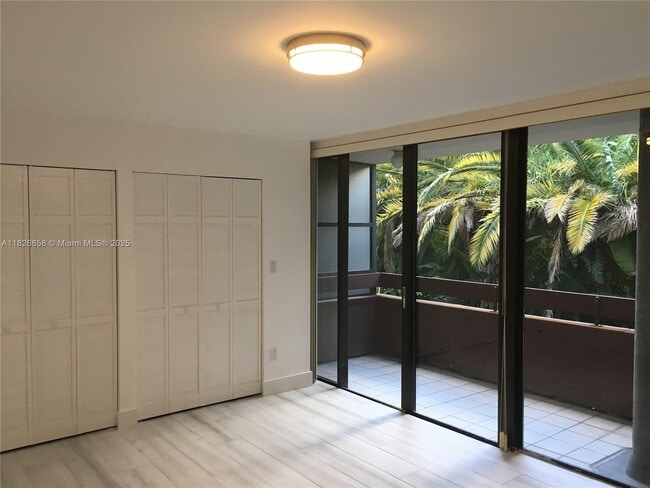 Primary Photo - 2180 Brickell Ave