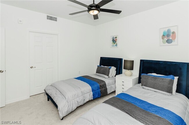 Building Photo - 43993 Boardwalk Loop