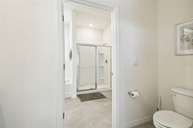 Building Photo - 7704 Oakmoss Loop