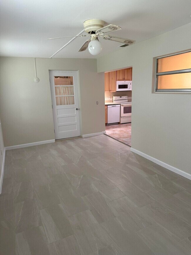 Building Photo - 915 Anglers Way