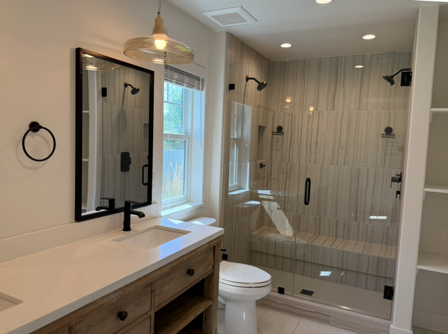 Building Photo - Stunning Kalispell Home in Silverbrook nei...