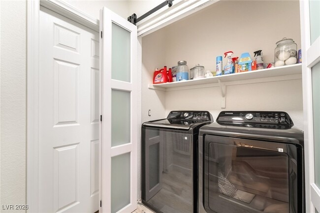 Building Photo - 3320 S Fort Apache Rd