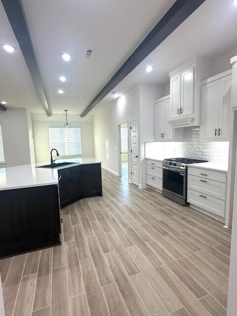 Building Photo - 7773 Via Roma Ave