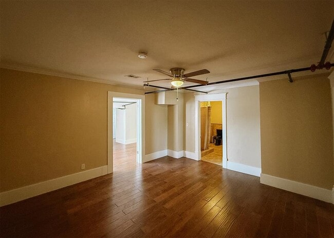 Building Photo - 1120 NW 51st St