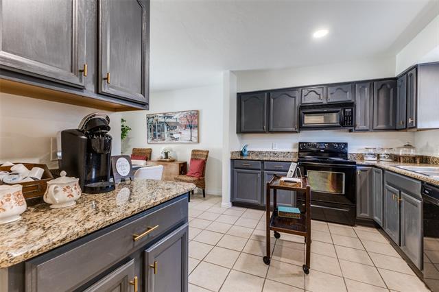 Building Photo - 505 Wildwood Ter