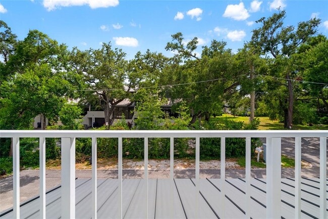 Building Photo - 1508 S Bay Villa Pl