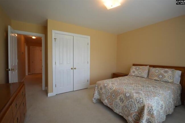 Building Photo - 318 Wiltshire Way