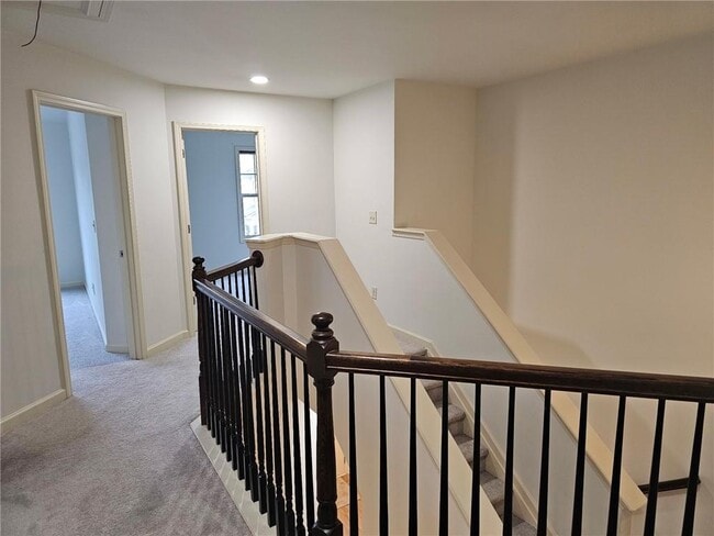 Building Photo - 6390 Elmshorn Way