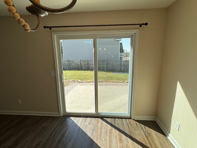 Building Photo - 127 Emanuel Creek Drive