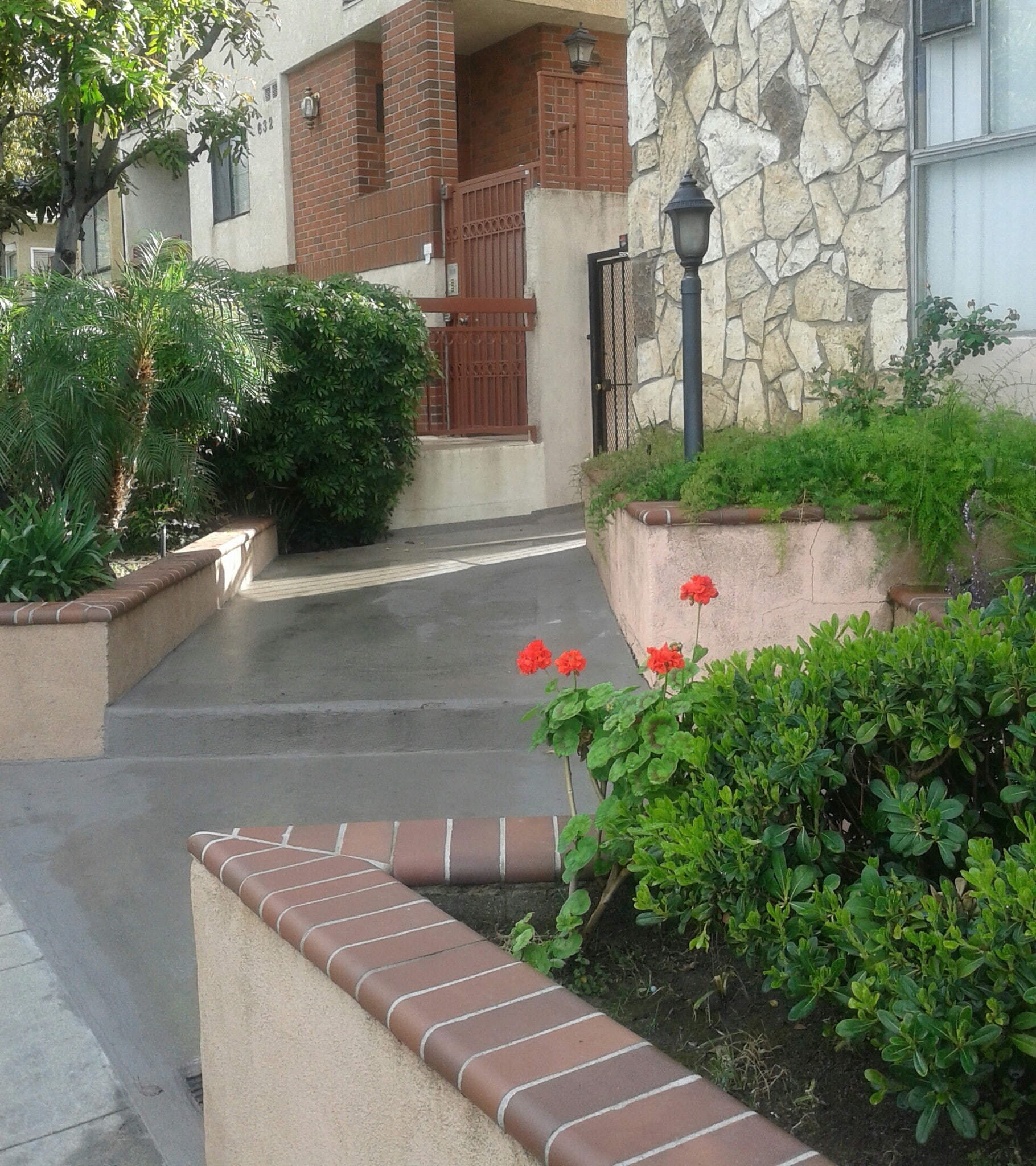Entrance - 630 E Orange Grove Ave
