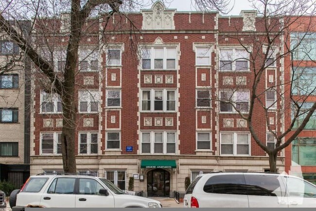 Building Photo - 1 bedroom in Chicago IL 60657