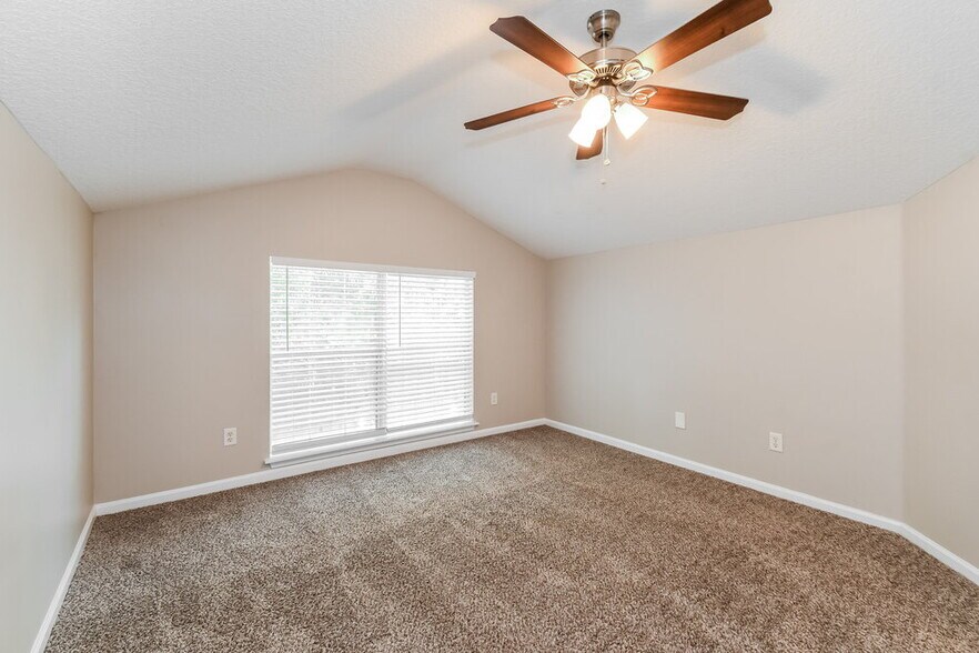 Building Photo - 741 Indigo Run Dr