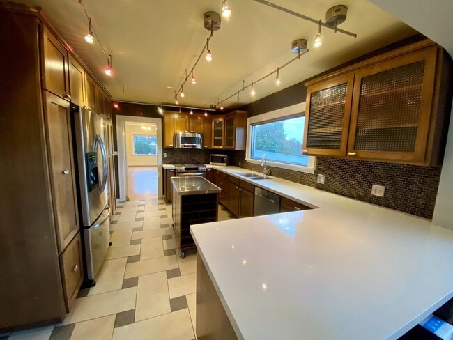 Building Photo - Seattle Home - Phinney Ridge