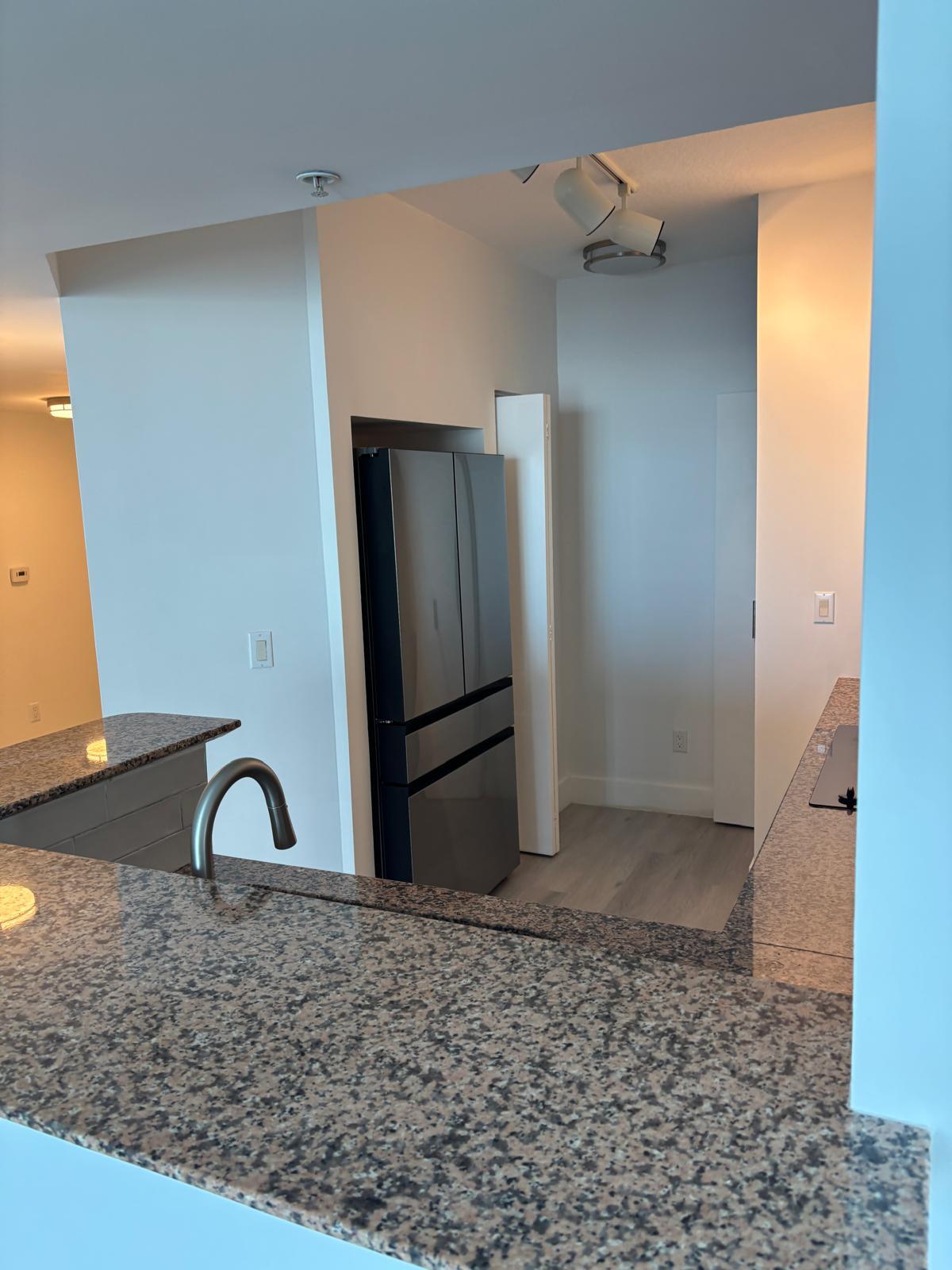 Building Photo - 950 Brickell Bay Dr