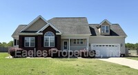 Building Photo - 121 Willowbrook Dr