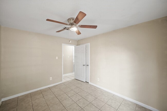 Building Photo - 9234 Long Barrel Ln