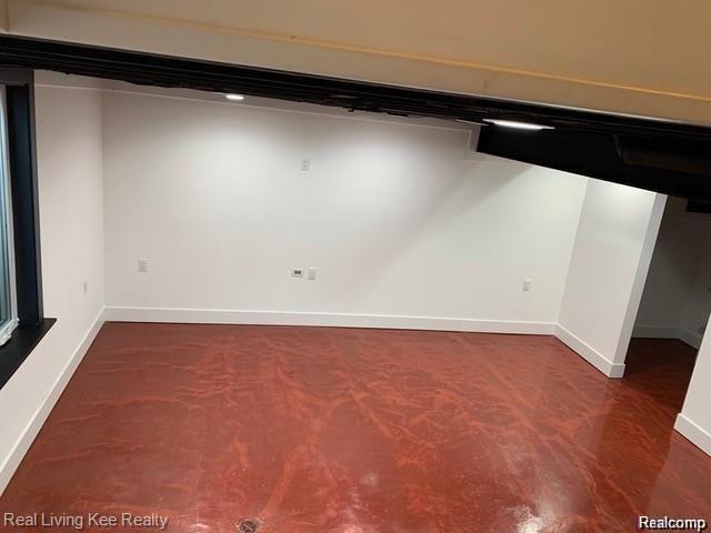 Building Photo - 1639 Brentwood