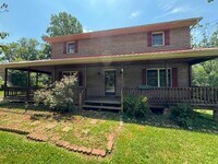 Building Photo - 238 Paramount Dr