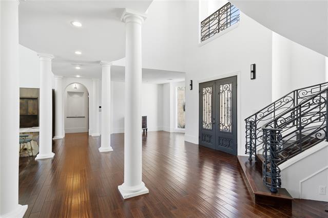 Building Photo - 4616 Windsor Ridge Dr
