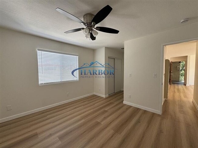 Building Photo - 961 W 1st St