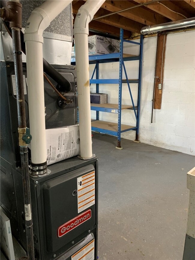 Building Photo - 1162 Co Rd 8