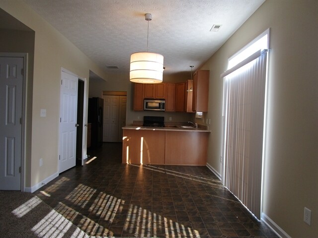 Building Photo - 16698 Maraschino Dr