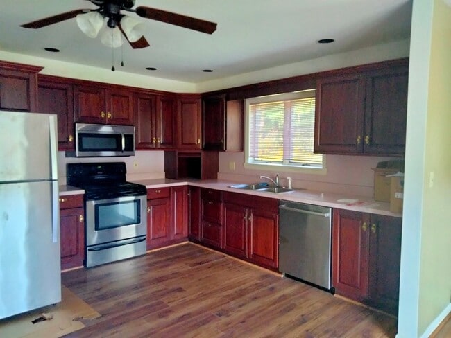 Building Photo - 60313 NY-30
