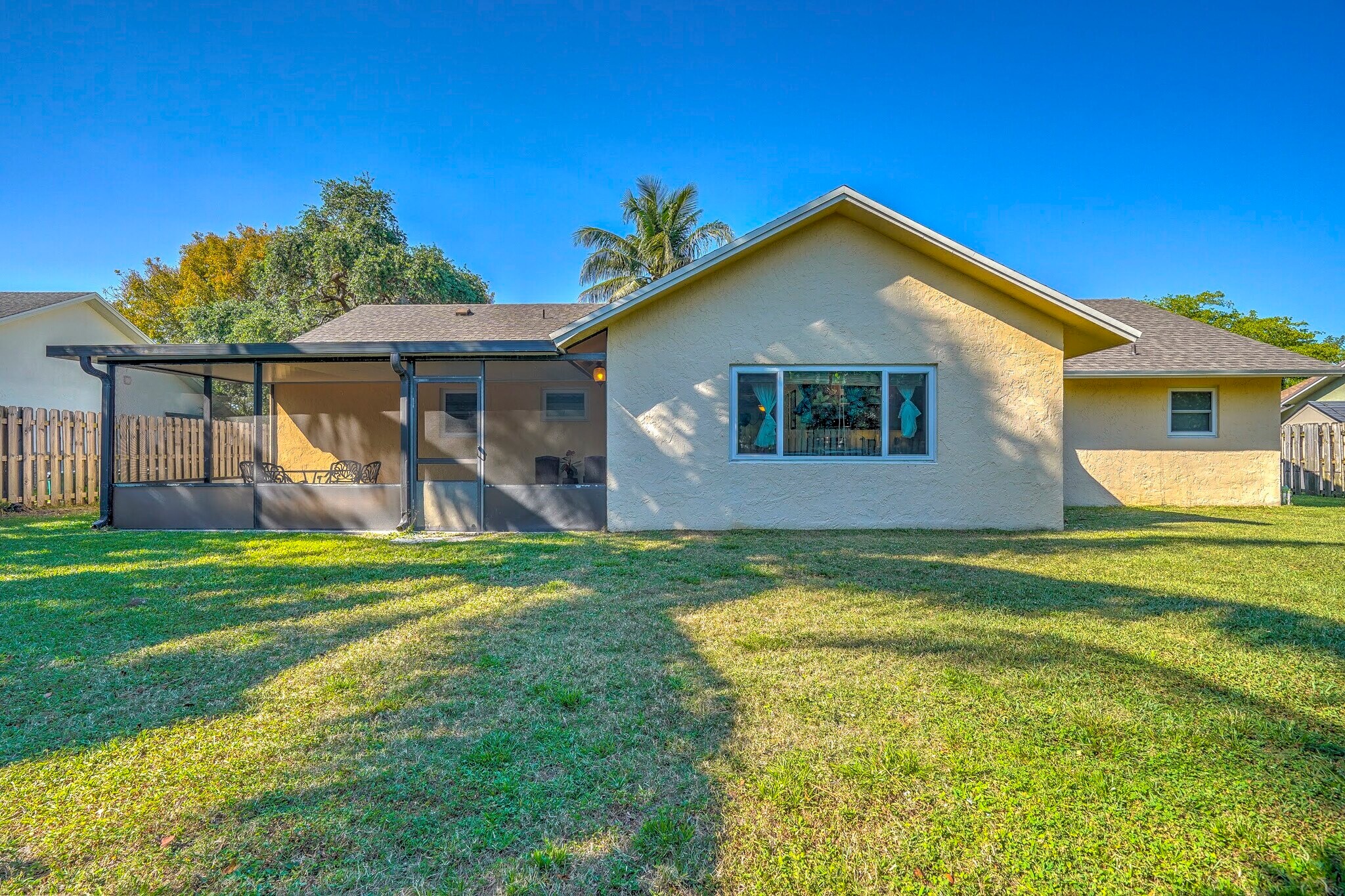 Building Photo - 1386 Fulmar Dr