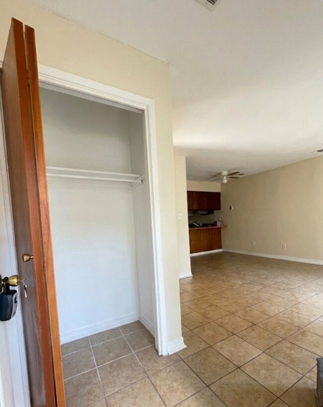Building Photo - 6386 W Fairfield Dr