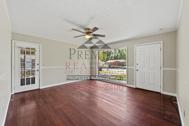 Building Photo - 2220 Gennings Ct