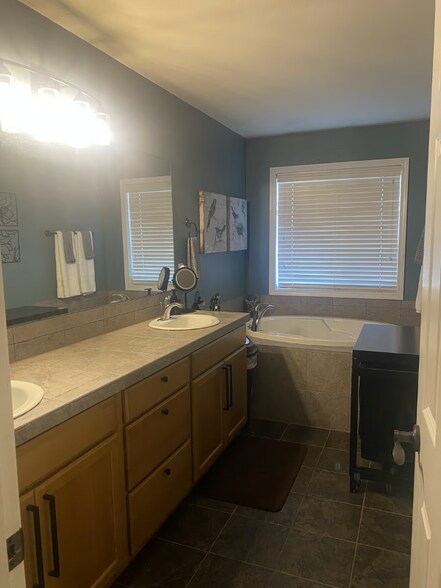 Building Photo - 23100 Sagers Ln