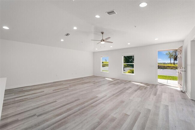 Building Photo - 4417 NW 74th Terrace
