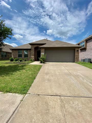 Primary Photo - 667 Sharpley Dr